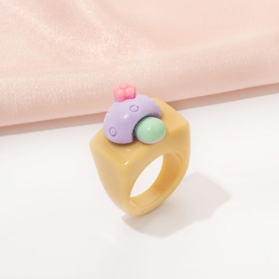 Cute acrylic ring with designs