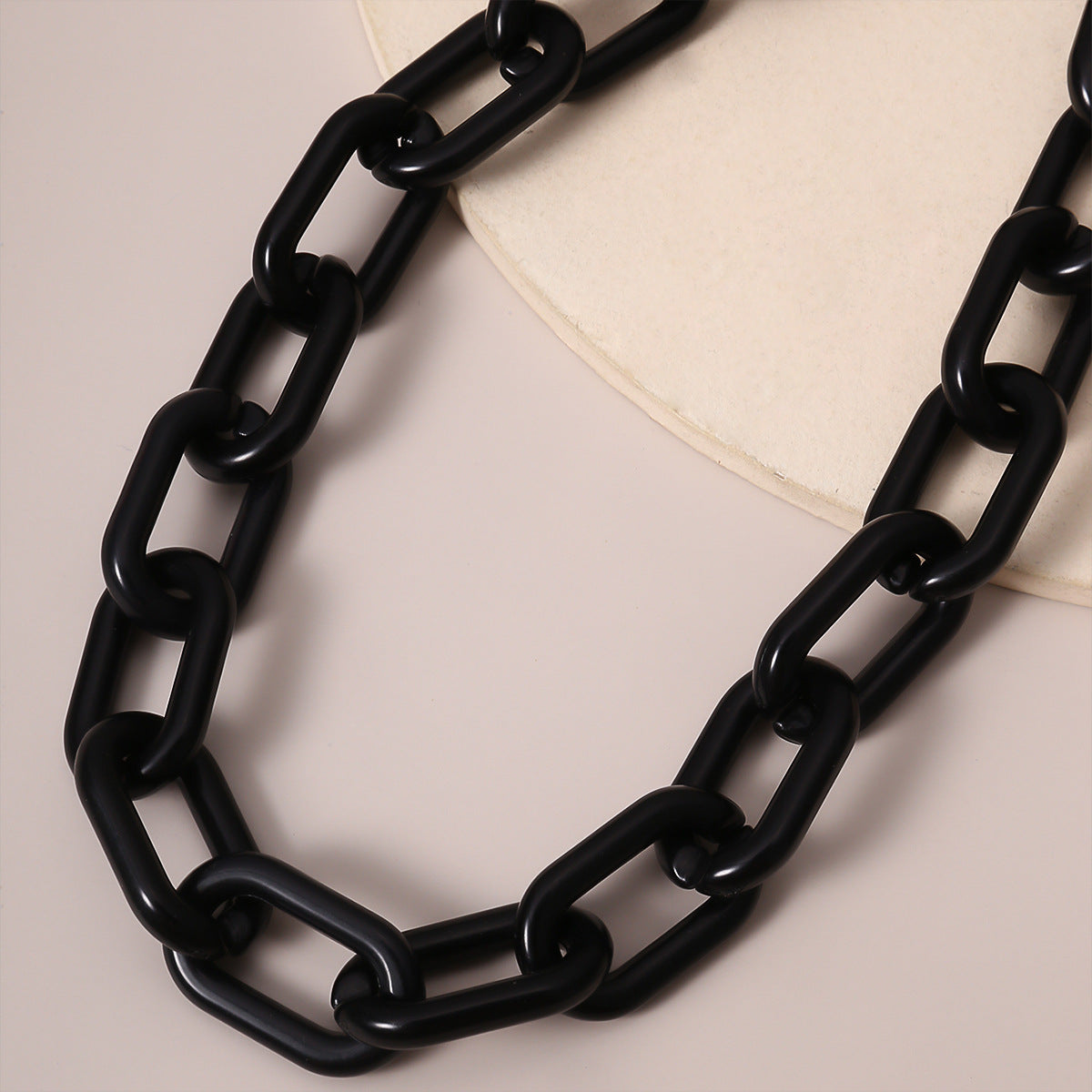 All - Mach acrylic Necklace (Black, Transparent)